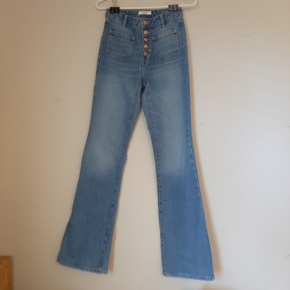 Forever 21 wide leg/flare jeans size 24